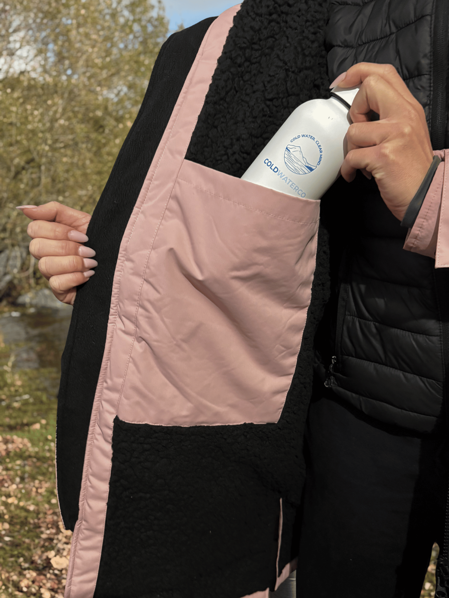 Large inside pocket of pink changing robe